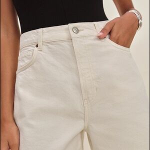 Reformation Saige High Rise 4” Jean Shorts Ivory - Size 31